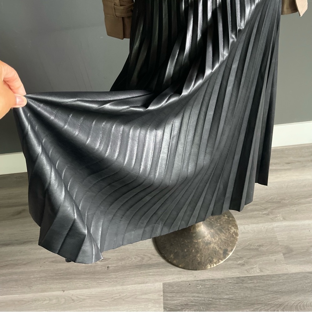 Jonathan Simkhai Dakota Trench Dress Pleated Runway Sample EU 38 - Picture 6 of 10